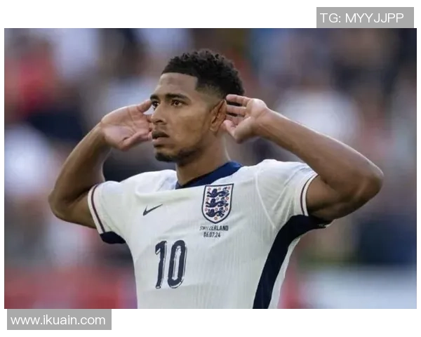 贝林厄姆横版足球明星卡引领新潮流 展现超凡技艺与无限潜力 贝林厄姆横版足球明星卡引领新潮流 展现超凡技艺与无限潜力